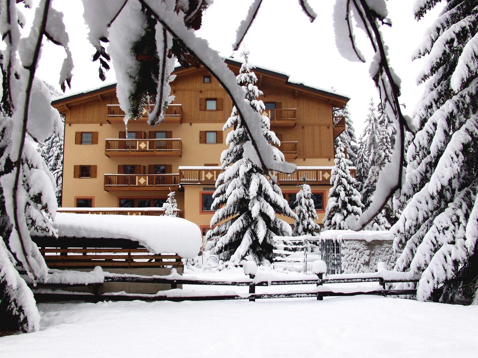 Relais San Giusto Campitello di Fassa Exterior foto